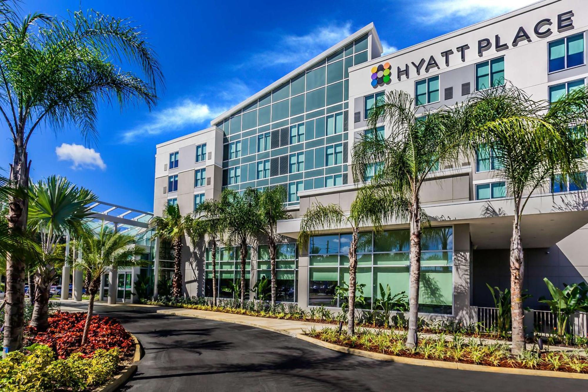 Hyatt Place Manati Bagian luar foto